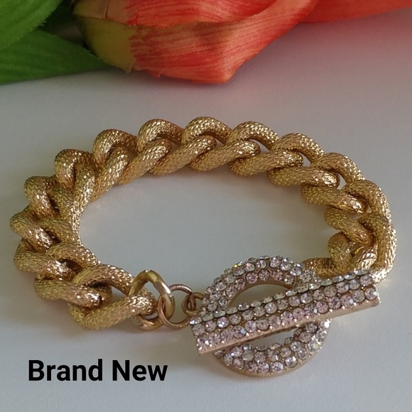 Jewelry - 🆕 Statement Bracelet